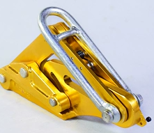 太陽暴曬對鋁合金緊線器的影響